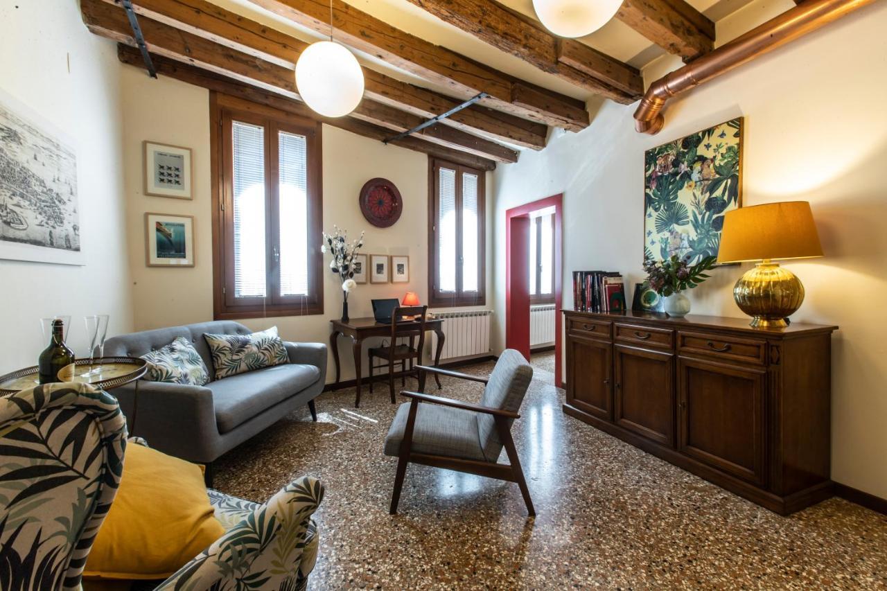 Riva De Biasio Charming Apartment Venedig Exterior foto