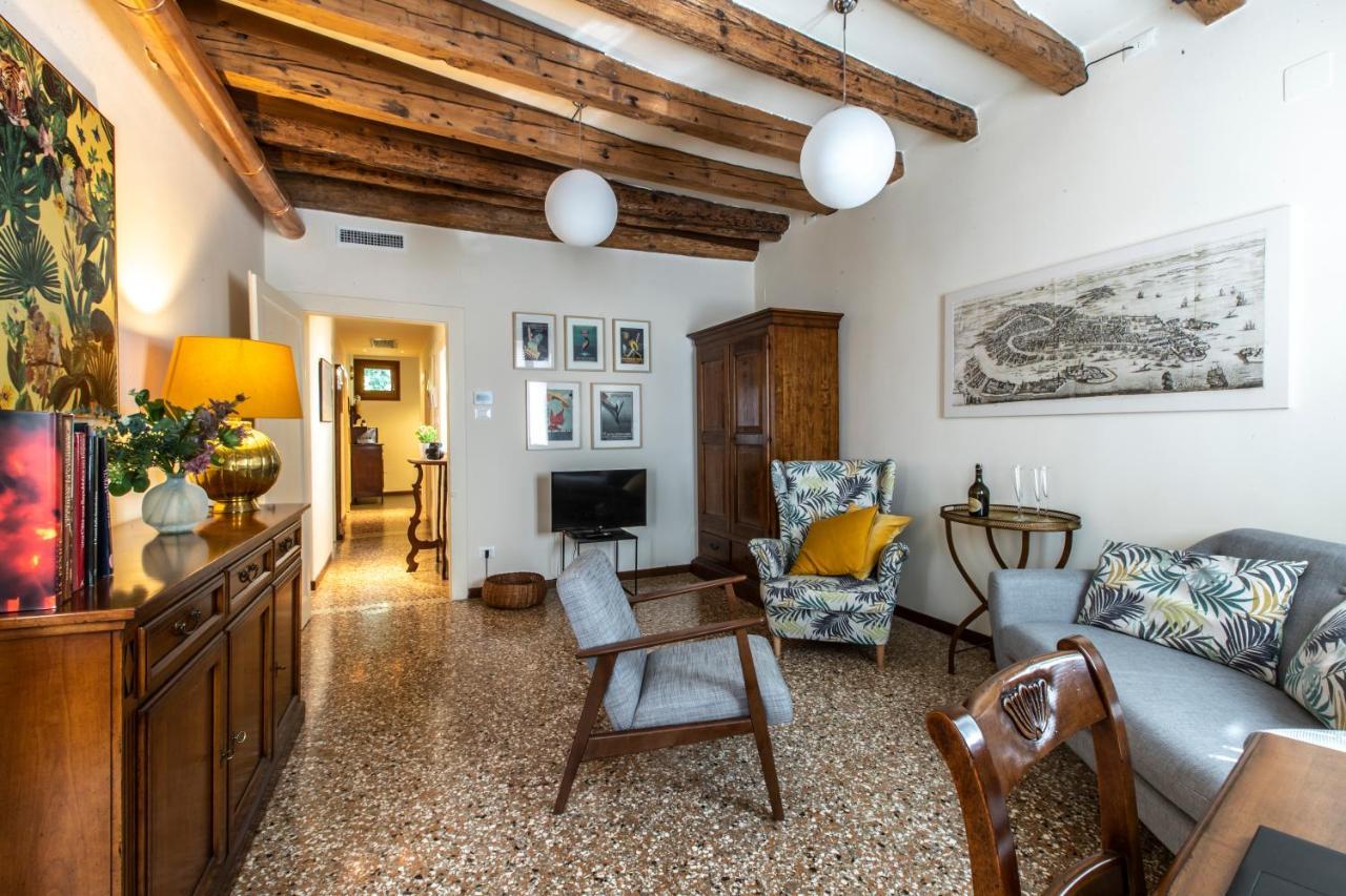 Riva De Biasio Charming Apartment Venedig Exterior foto