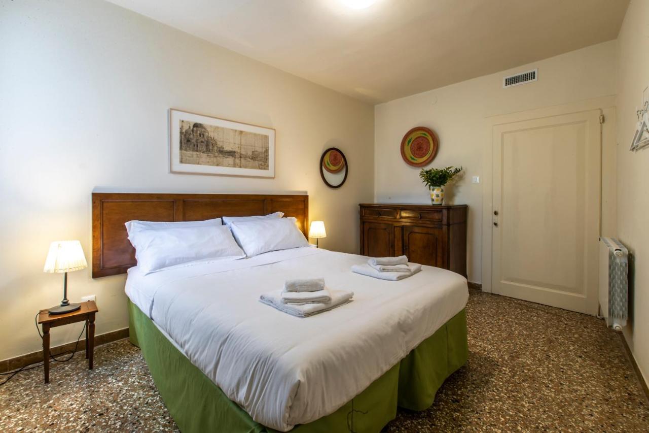 Riva De Biasio Charming Apartment Venedig Exterior foto
